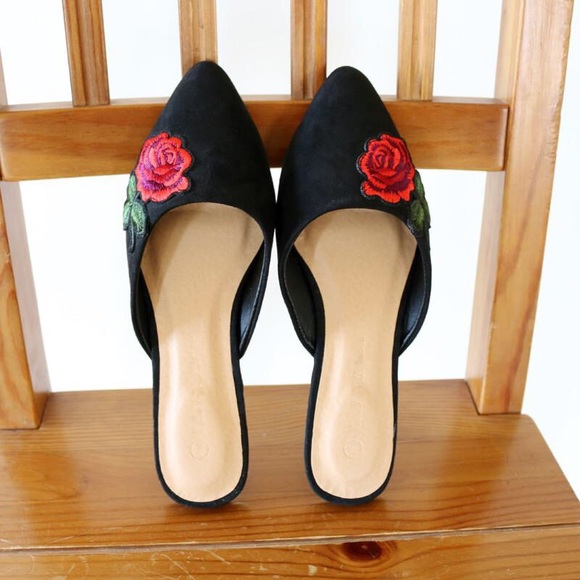 pippa-257 black suede flower patch mule slipper - Picture 2 of 6